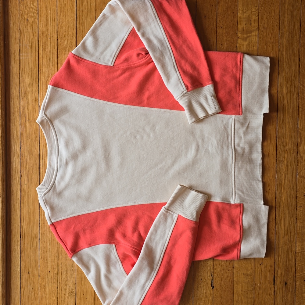 Evereve, Coral & Cream Colorblock Sweatshirt, Drop Shoulders, EUC, Women's S - Picture 2 of 12